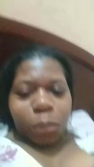 chocolatesexi3 live cam on Cam4