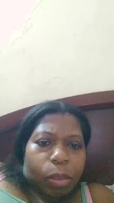 chocolatesexi3 live cam on Cam4