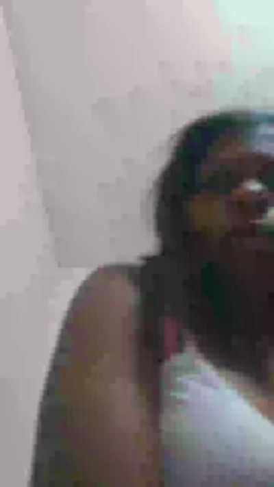 chocolatesexi3 live cam on Cam4