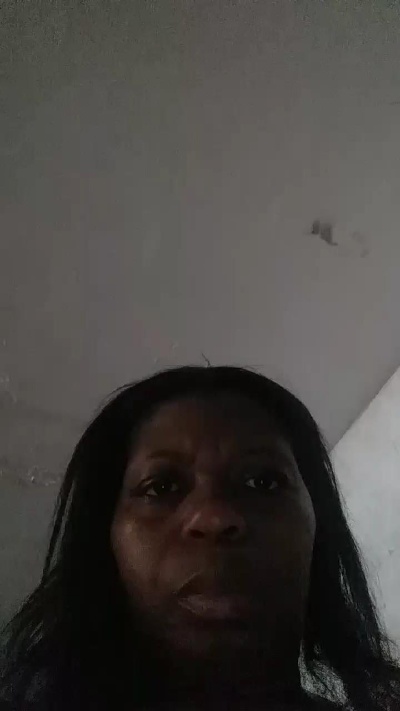 chocolatesexi3 live cam on Cam4