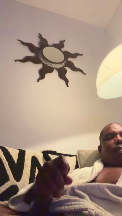 chocolatesis live cam on Cam4