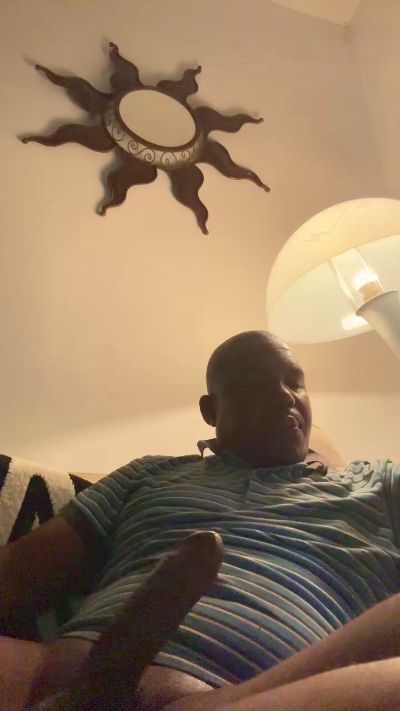 chocolatesis live cam on Cam4