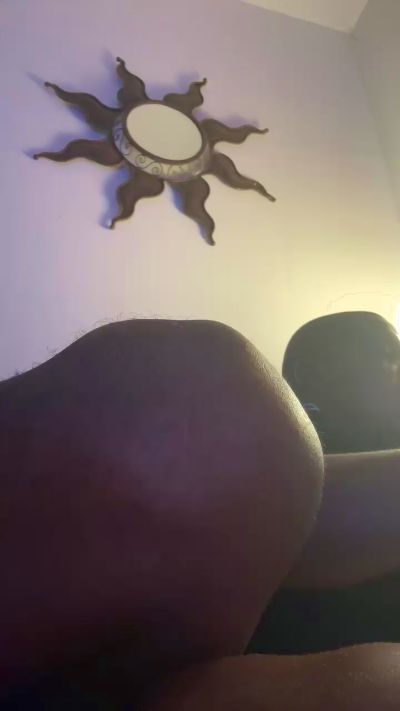chocolatesis live cam on Cam4