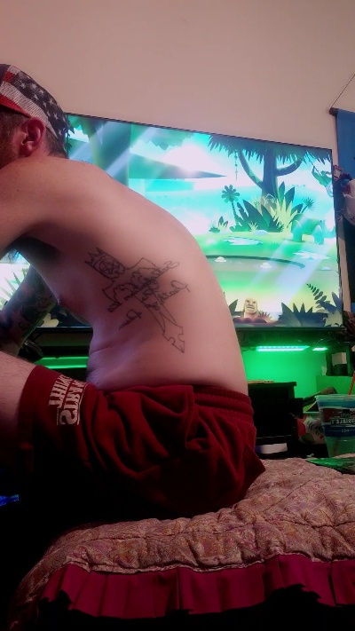 chrislit702 live cam on Cam4