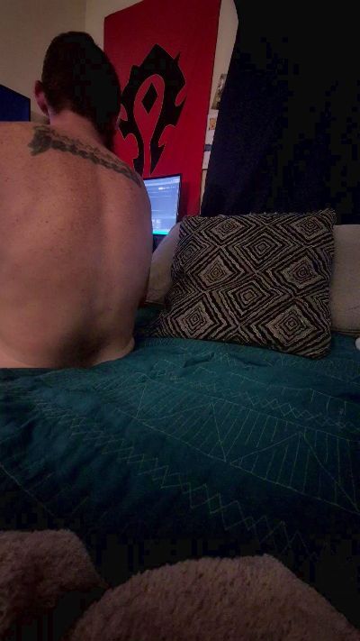 chrislit702 live cam on Cam4
