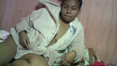 christelle9794 live cam on Cam4