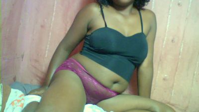 christelle9794 live cam on Cam4