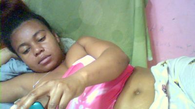 christelle9794 live cam on Cam4