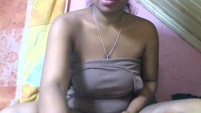 christelle9794 live cam on Cam4