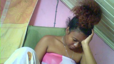 christelle9794 live cam on Cam4