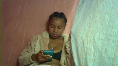 christelle9794 live cam on Cam4