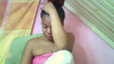 christelle9794 live cam on Cam4