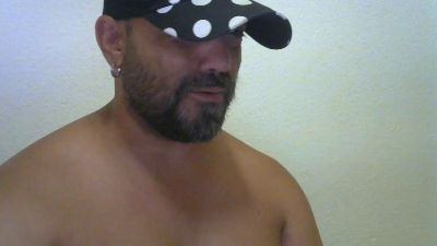 christianmarqz live cam on Cam4