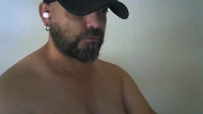christianmarqz live cam on Cam4