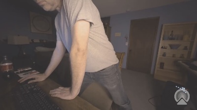 chrisw8181 live cam on Cam4