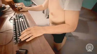 chrisw8181 live cam on Cam4