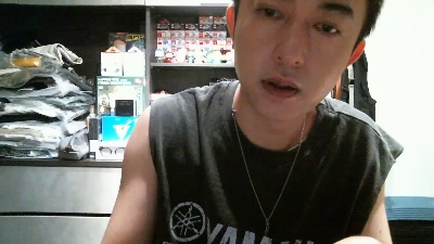 chriswu69820 live cam on Cam4