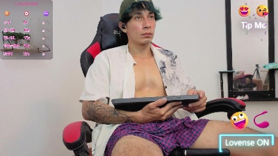chrolloylucilfe live cam on Cam4