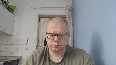 chubbyass08 live cam on Cam4