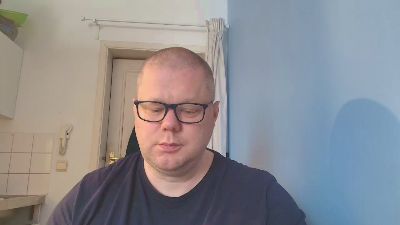 chubbyass08 live cam on Cam4
