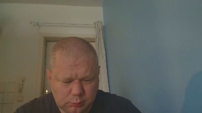 chubbyass08 live cam on Cam4