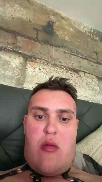 Profile and Statistics for chubbyteen321 on Cam4
