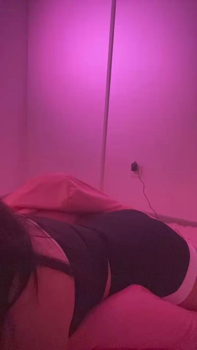 cici83 live cam on Cam4