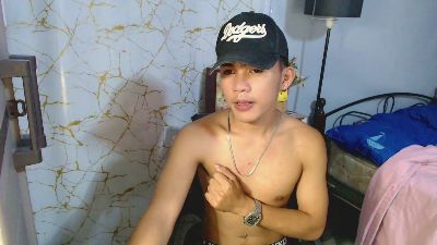 cici_smith live cam on Cam4