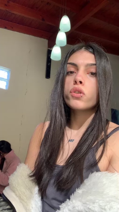 cielehot live cam on Cam4