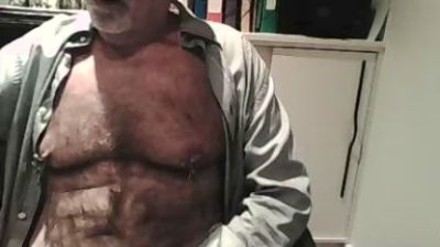 cigaronnips2 live cam on Cam4