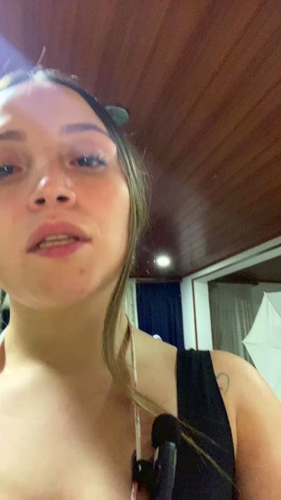 ciindy2_love_ live cam on Cam4