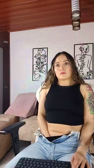 ciindy2_love_ live cam on Cam4