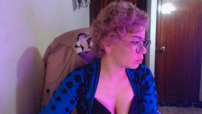 cindy_rockefel5 live cam on Cam4
