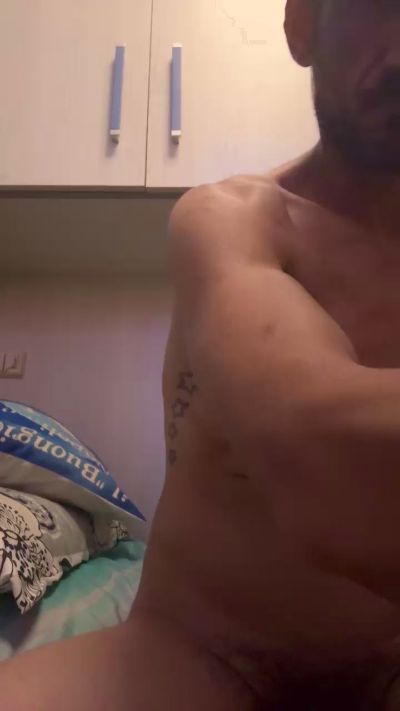 ciromh1 live cam on Cam4