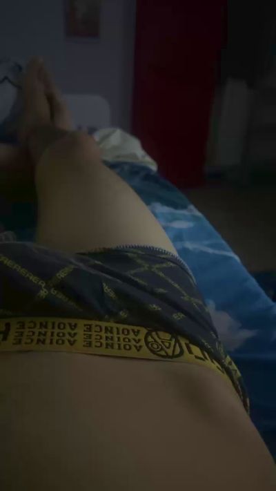 ciromh1 live cam on Cam4