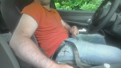 cisono84 live cam on Cam4