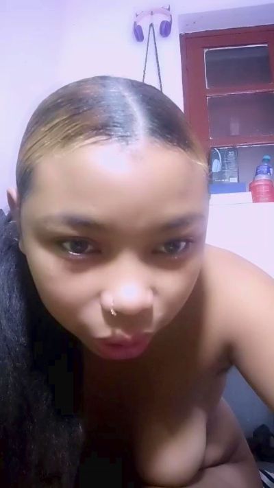 cissy69 live cam on Cam4