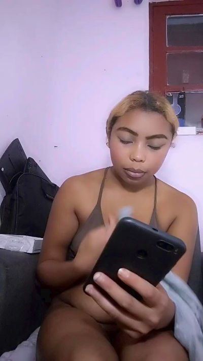 cissy69 live cam on Cam4