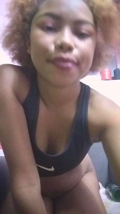cissy69 live cam on Cam4