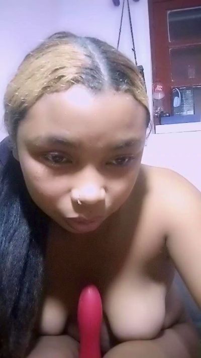 cissy69 live cam on Cam4