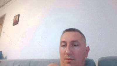 clau079 live cam on Cam4