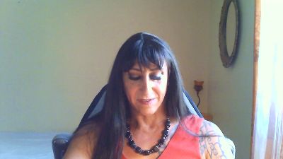 claudetv15 live cam on Cam4
