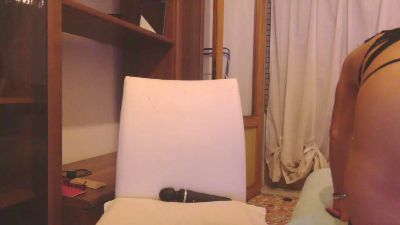 claudia172 live cam on Cam4