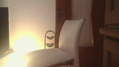claudia172 live cam on Cam4