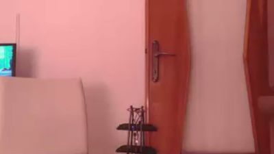 claudia172 live cam on Cam4