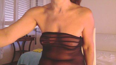 claudia172 live cam on Cam4