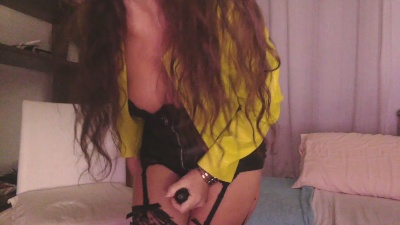 claudia172 live cam on Cam4
