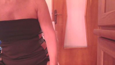 claudia172 live cam on Cam4