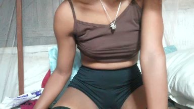 claudia306 live cam on Cam4