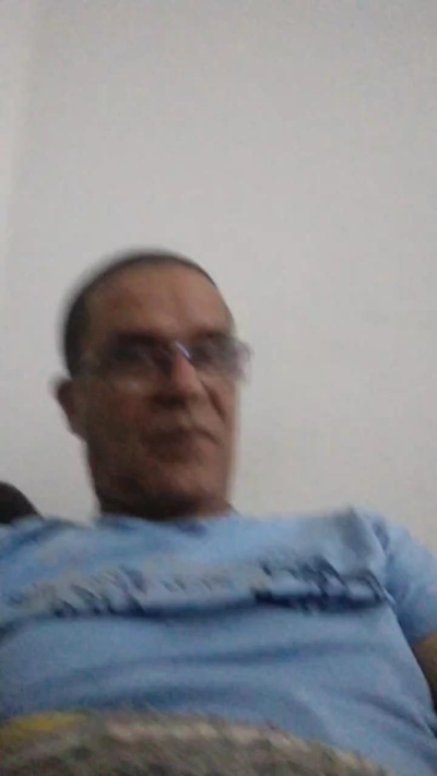 claudioroberto8 live cam on Cam4
